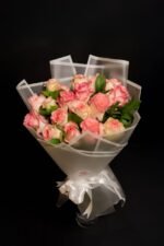 Feminine Shadow Bouquet - Image 2